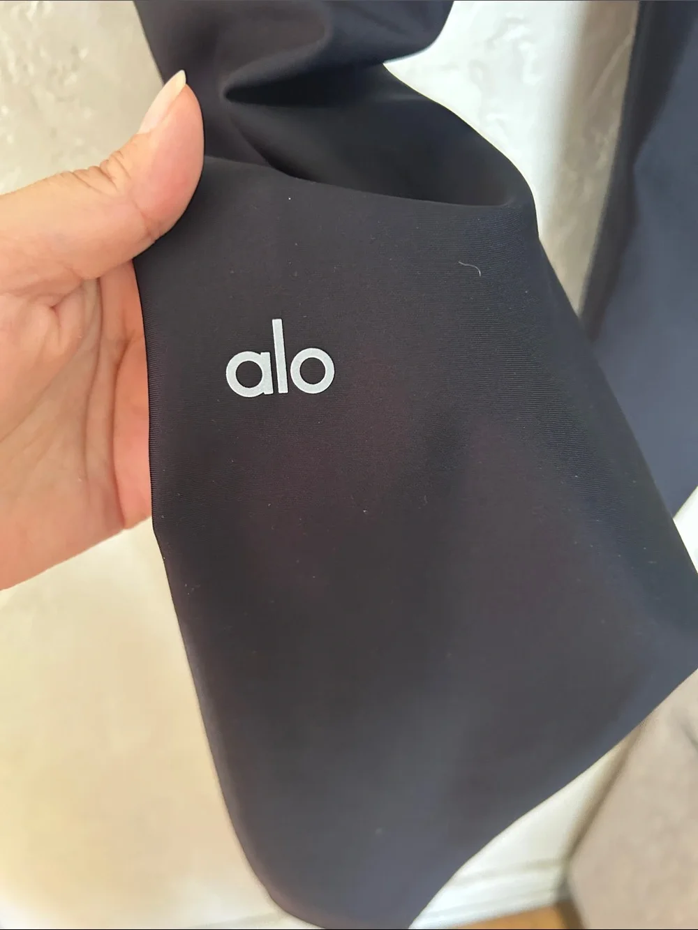 ALO Yoga Airlift High-Waist Suit Up Legging